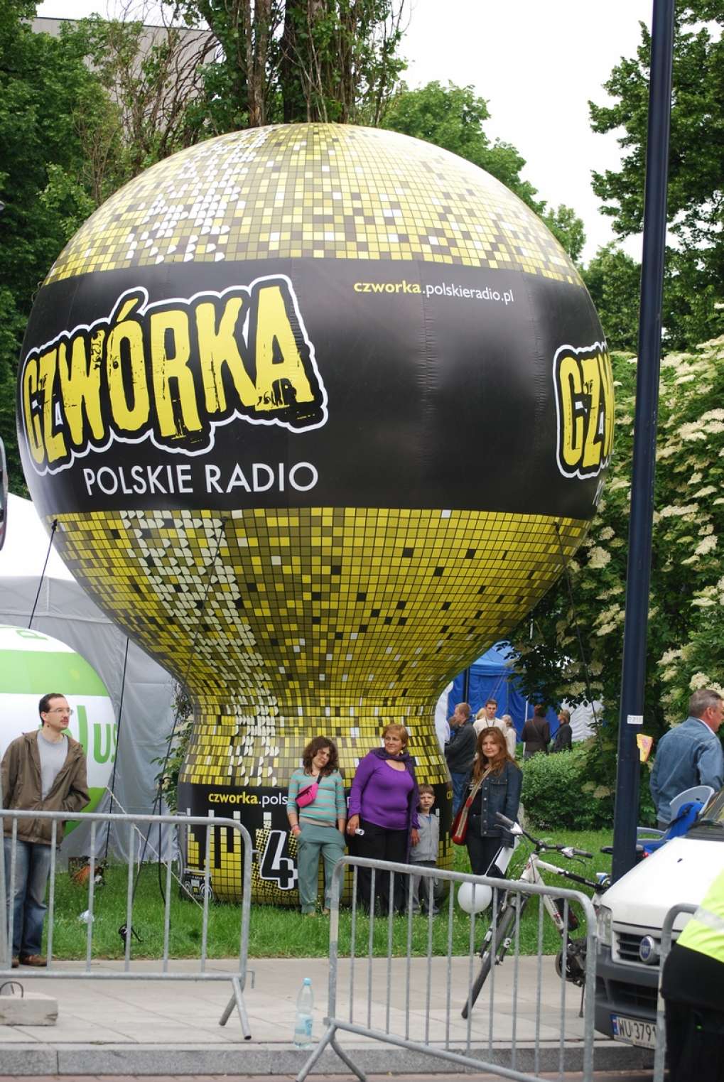 radio czwórka sciana